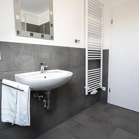 Friesensee Und Apartment *